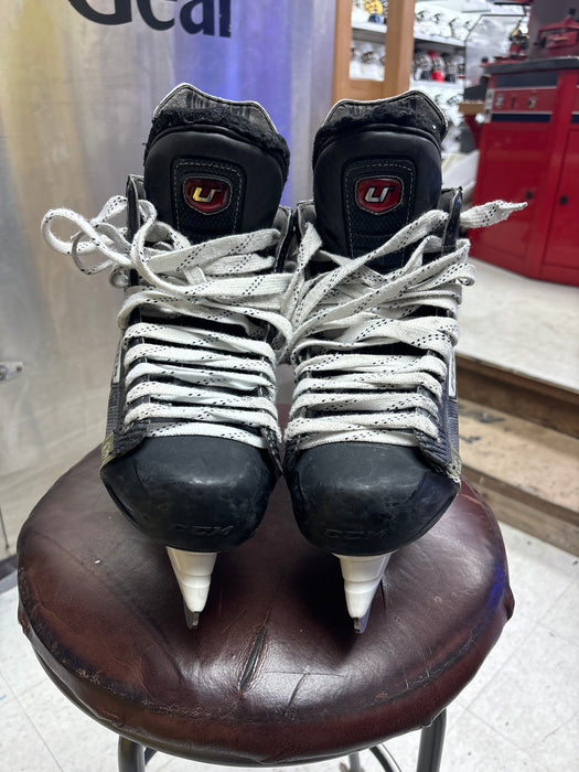Used CCM U+ 12 Size 9.0D Senior Skates