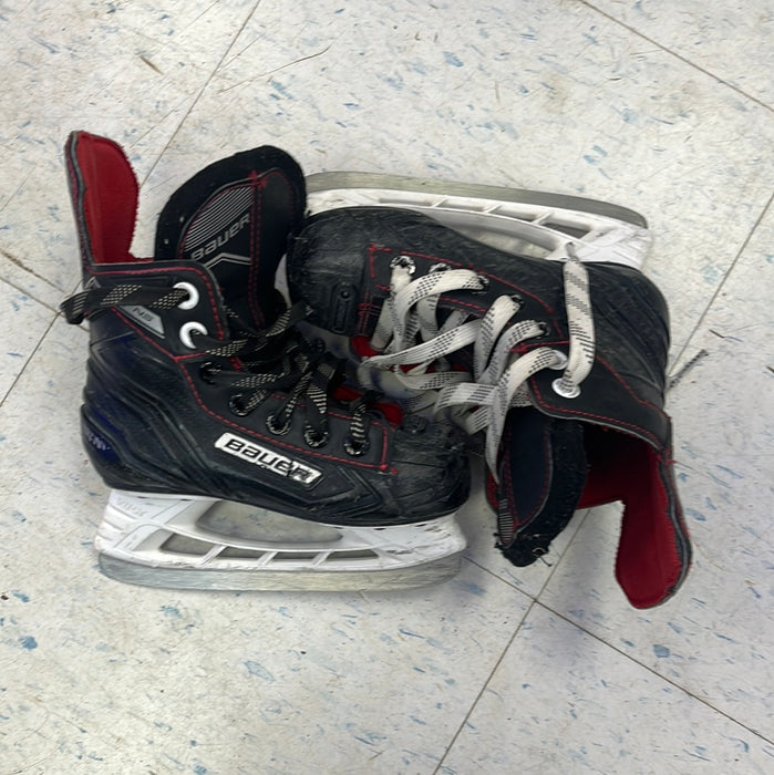 Used Bauer NS Size 10 Youth Skates
