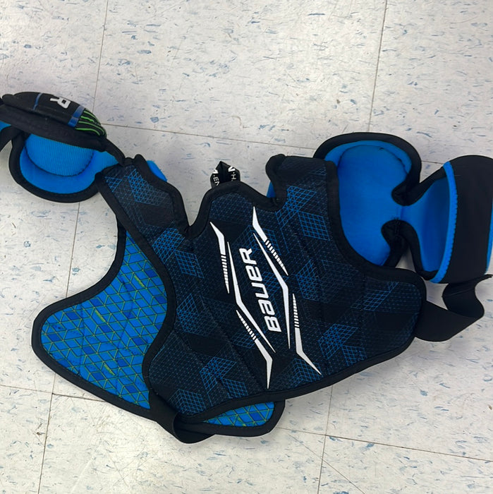 Used Bauer X Youth Medium Shoulder Pads