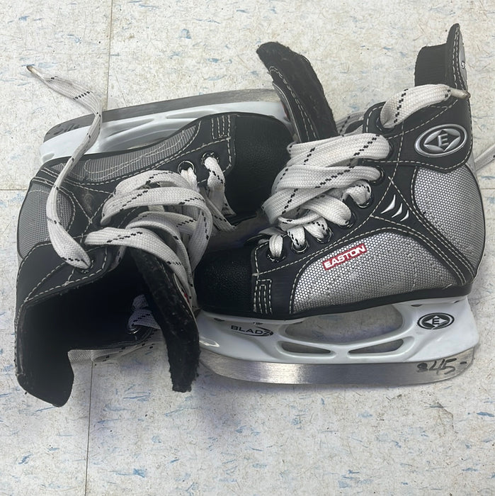 Used Easton Synergy 100 Size 8 Youth Player Skates
