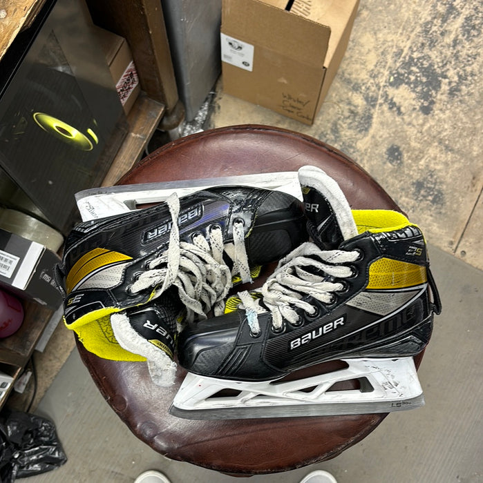 Used Bauer Supreme 3s Size 4.5 Intermediate Goal Skates