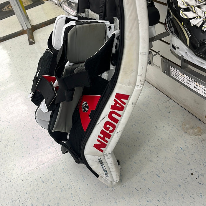Used Vaughn Velocity V9 28+2 Goalie Pads