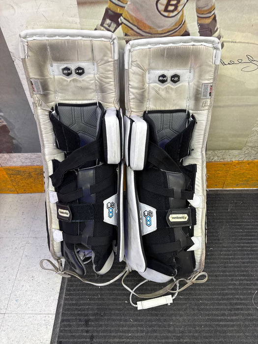 Used Vaughn Velocity VE8 Pro 34+2” Goalie Leg Pads