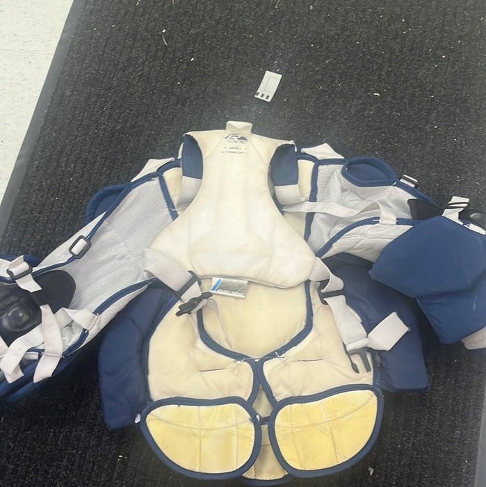 Used Bauer Reactor 7000 Intermediate Small Chest Protector