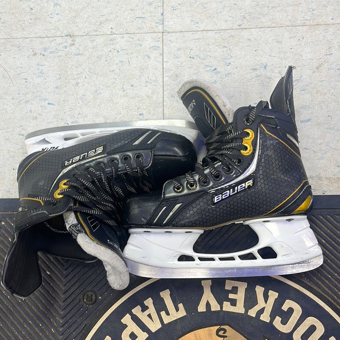 Used Bauer Supreme One.8 Size 3 Player Skates