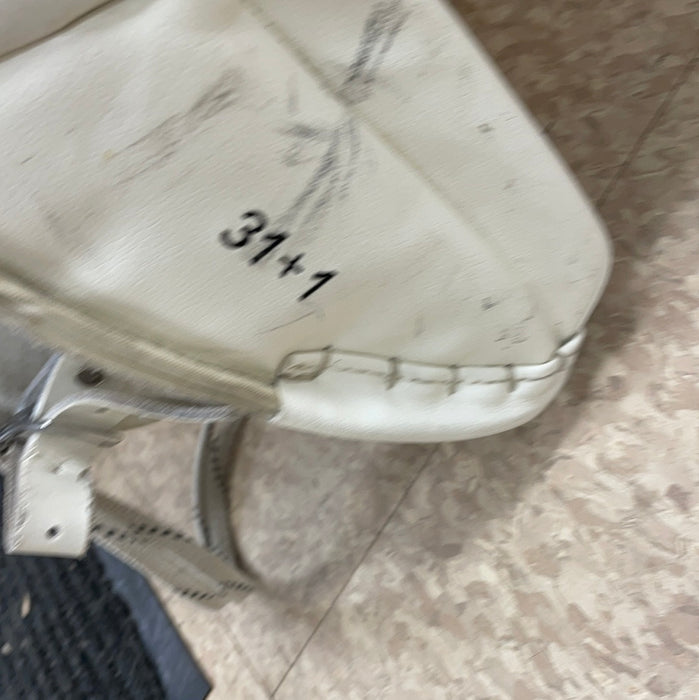 Used CCM Premier R1.9 31”+1” Goalie Pads