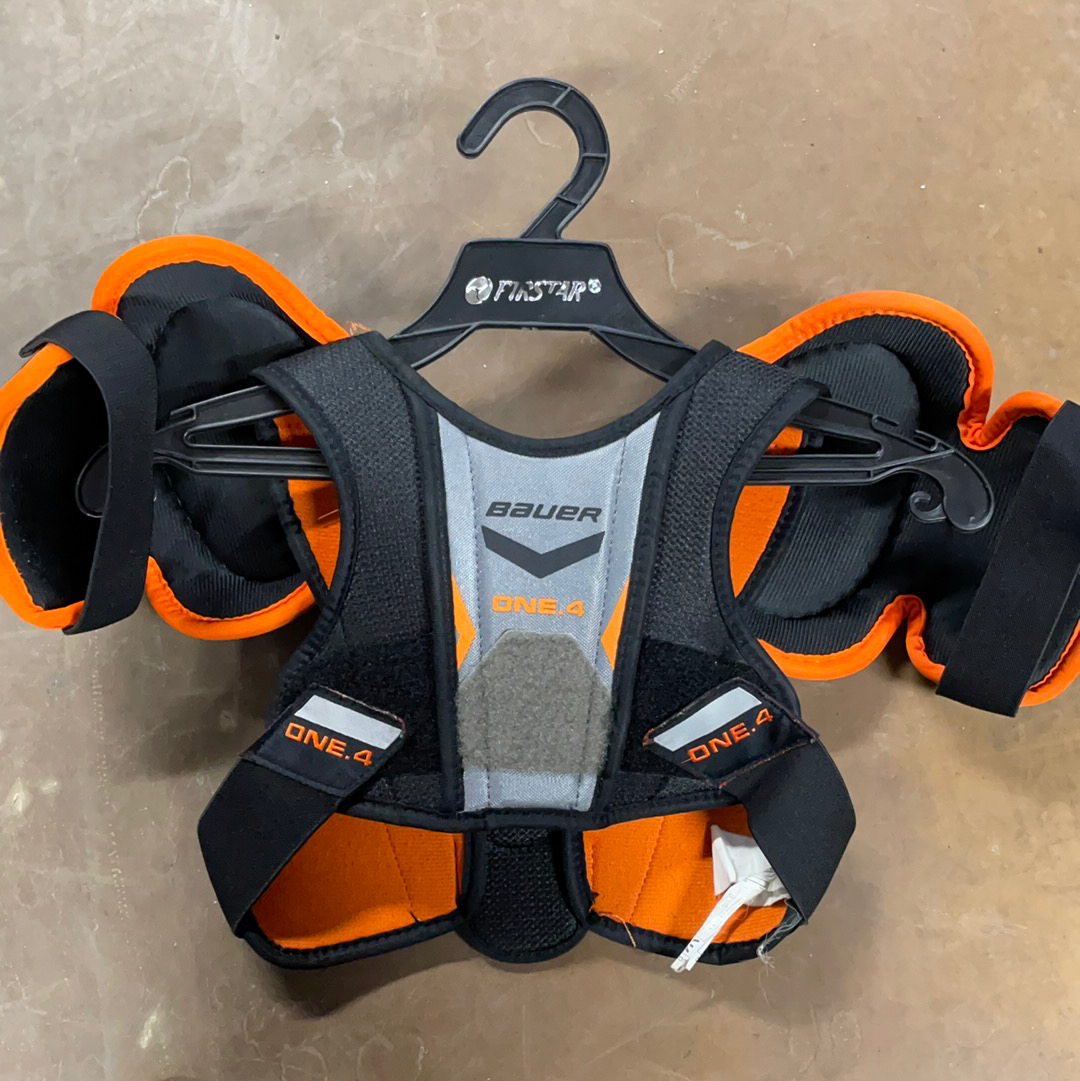 Used Bauer One.4 Youth small Shoulder Pads Crow's Sports