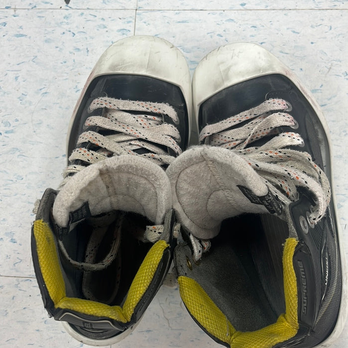 Used Bauer Supreme One80 Size 5 Goal Skates