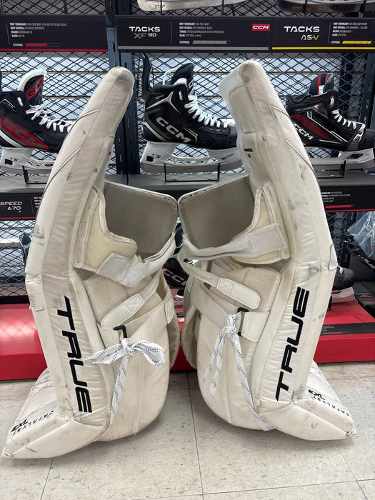 Used True Catalyst 7x3 33+2” Senior Goal Pads