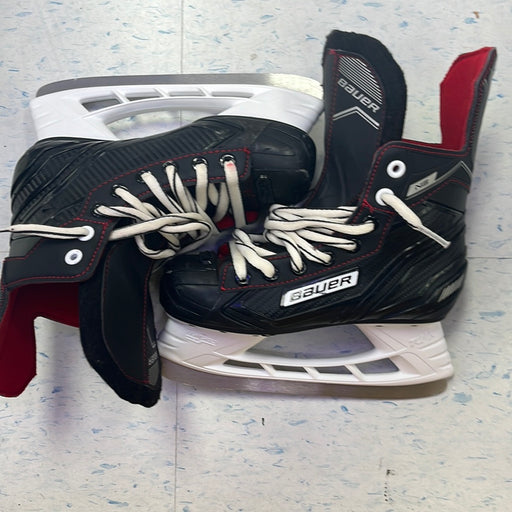 Used Bauer NS Size 2 Player Skates