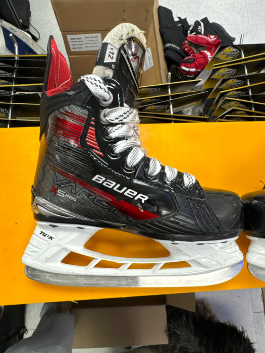 Used Bauer Vapor X5 Pro 12Y Player Skates