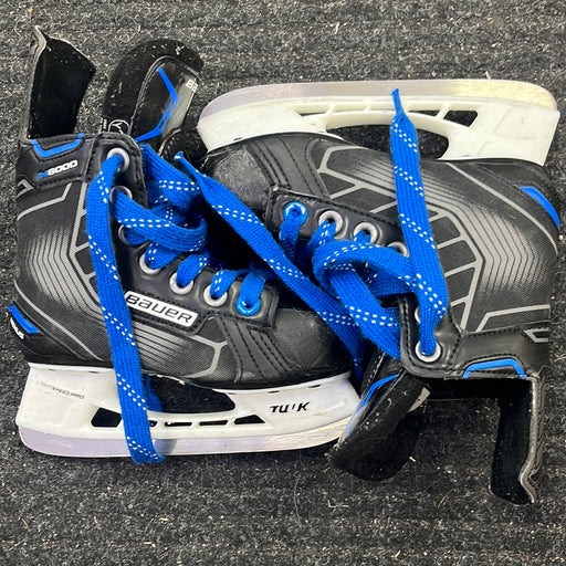 Used Bauer Nexus N6000 Size 11 Youth Player Skates