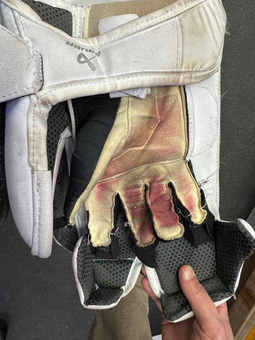 Used Bauer GSX Intermediate Goalie Blocker