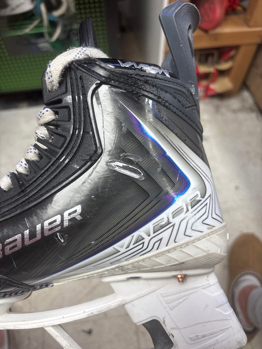 Used Bauer Vapor Flylite Skates Size 4 Fit 2