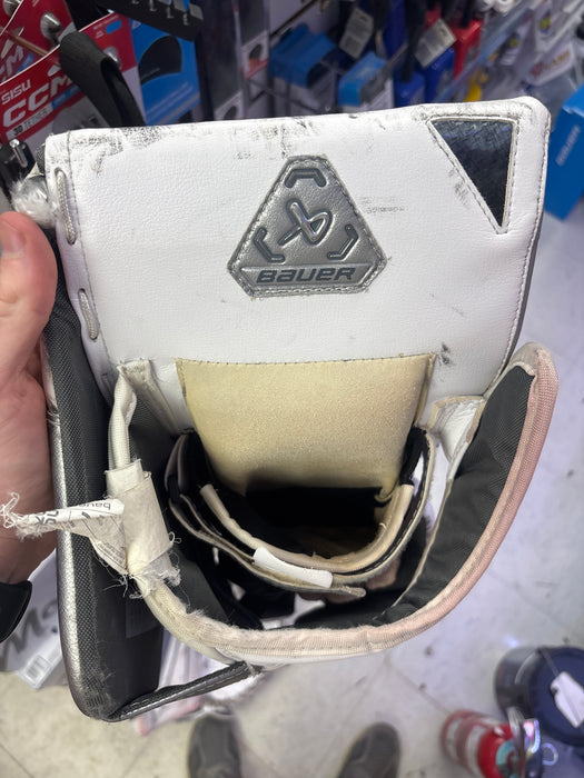 Used Bauer Vapor Hyperlite 2 Senior and Blocker Set