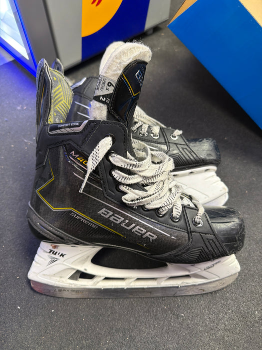 Used Bauer Supreme M40 Size 6.5 Fit 2 Skates