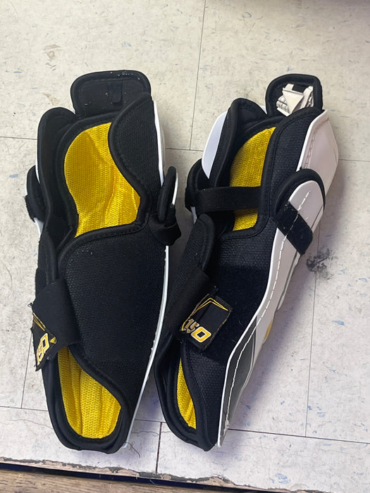 Used Bauer Supreme 150 12" Shin Pads