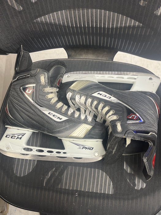 Used CCM U+ Size 8 Skates