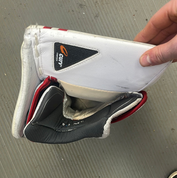 Used Bauer Vapor 2X Pro Senior Blocker