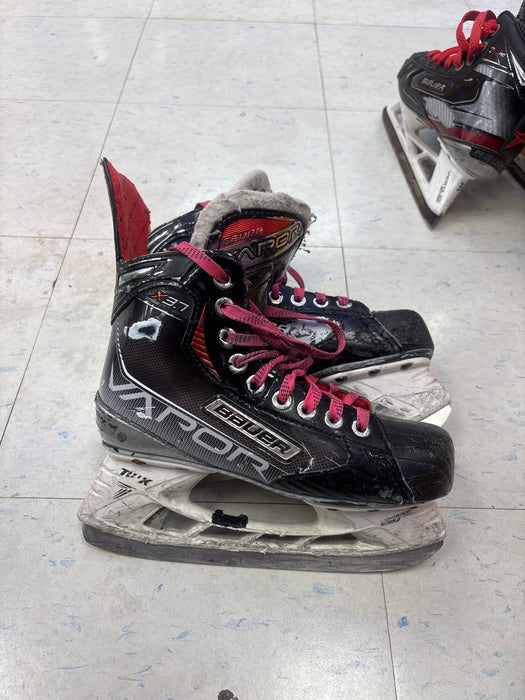 Used Bauer Vapor x3.7 Size 4.0D Skates
