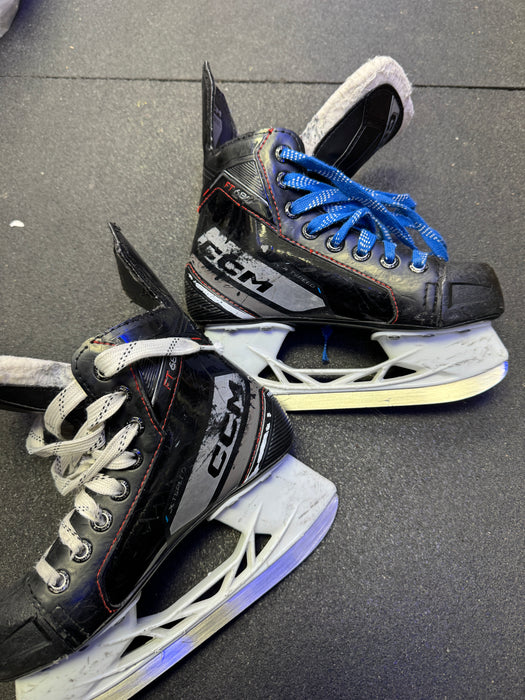 Used CCM FT680 Youth Skates 13.5D