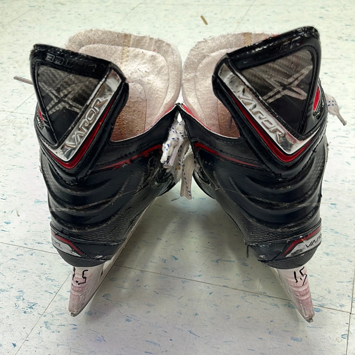 Used Bauer Vapor X600 Size 4.5 Player Skates
