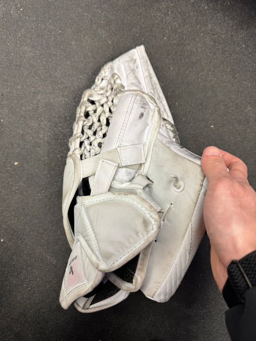 Used Bauer GSX Goalie Catcher Junior