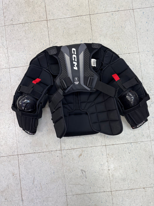 Used CCM EFLEX 7.9 Chest Protector Intermediate Large