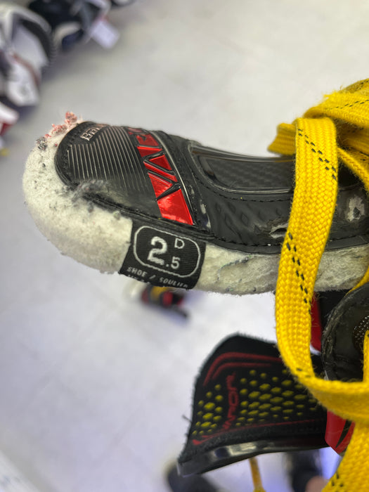Used Bauer Vapor 2X Size 2.5 Skates