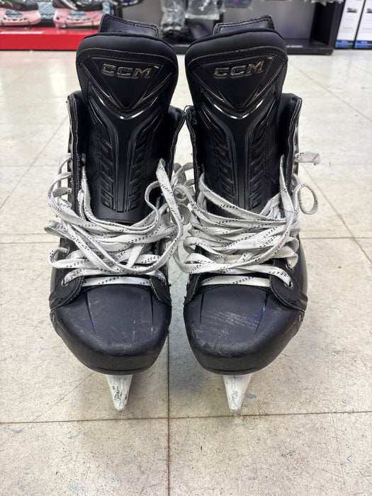 Used CCM Jetspeed FT8 Senior 9.0 R Skate