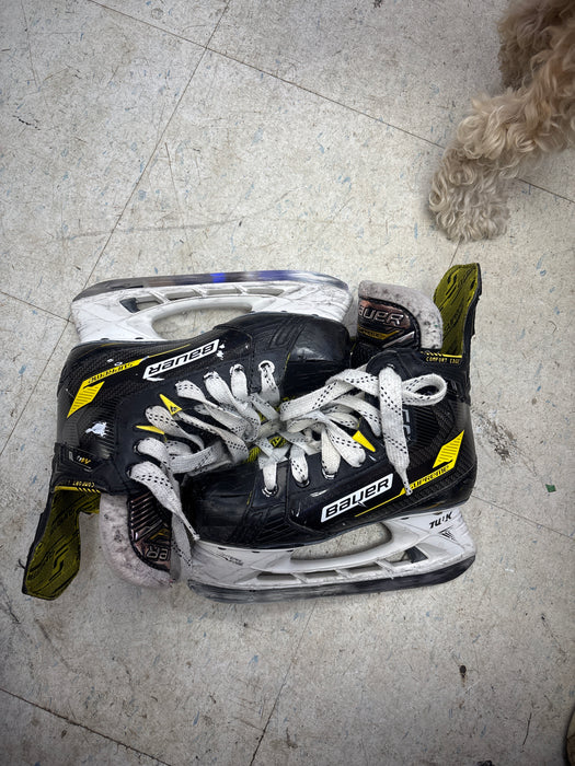 Used Bauer Supreme M4 Size 3.5D Skates