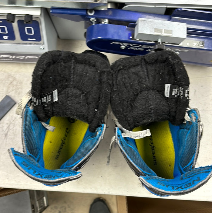 Used Bauer Nexus N8000 Size 5.0EE Skates