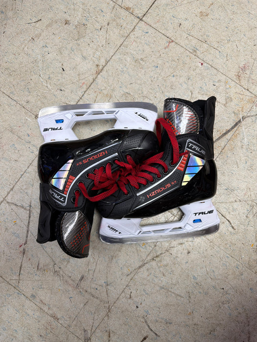 Used True Hzrdus 5x Size 1.5R Skates