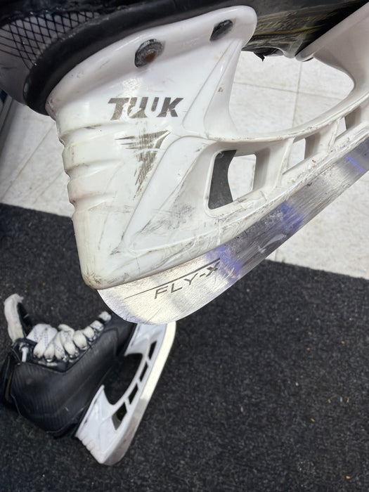 Used Bauer Supreme S27 Size 2.5D Skates