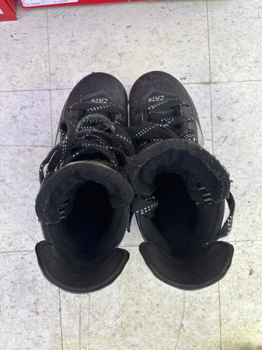 Used True Catalyst 5 7.0R Senior Skates