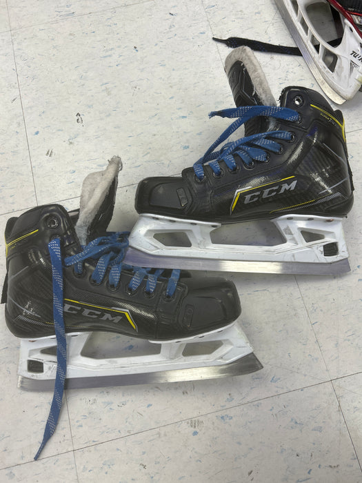 Used CCM SuperTacks 9370 Intermediate Goal Skates