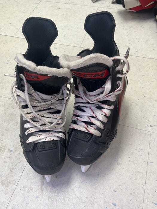Used CCM JetSpeed FT670 Size 6.5 Skates