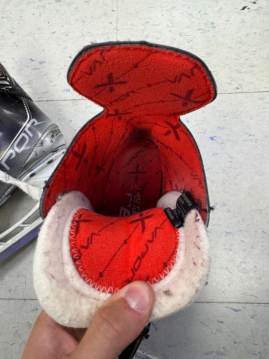 Used Bauer Vapor X3.7 Skates 4.5D