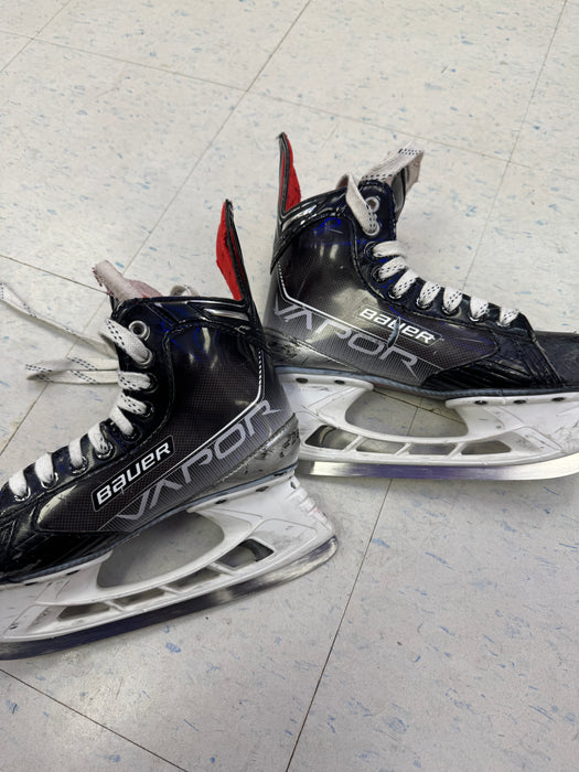 Used Bauer Vapor X3.7 Skates 4.5D