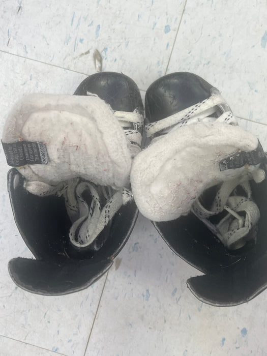 Used Bauer Vapor X1.0 Size 9 Youth Skates