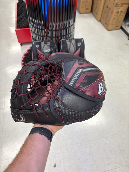 Brian’s Iconik Demo 34+1” Senior Goal Set