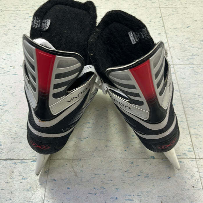 Used Bauer Vapor X:05 Size 7 Player Skates