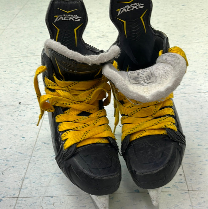 Used CCM Tacks AS1 Size 5.5 Player Skates
