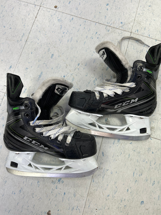 Used CCM Ribcore 88K Player Skates