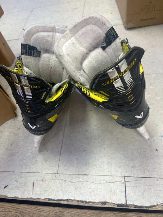 Used Bauer Supreme M4 Size 3.5 Skates