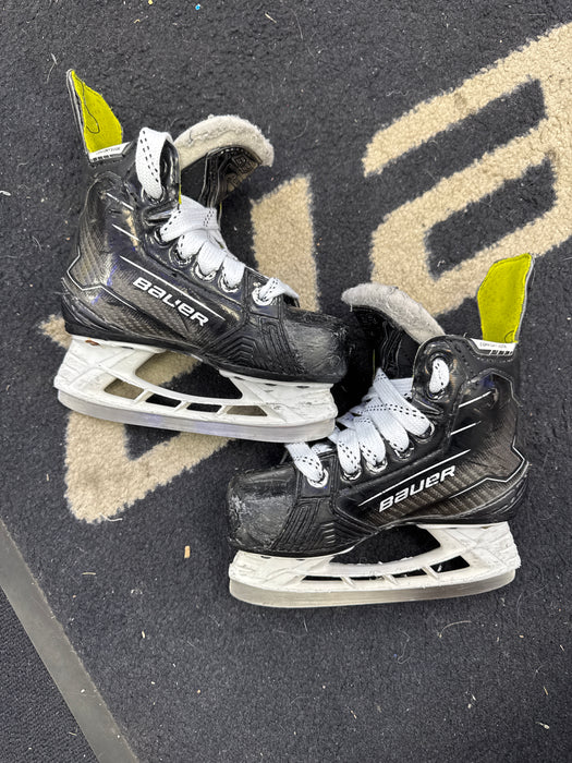 Used Bauer Supreme M50 Pro 10.5Y Player Skates