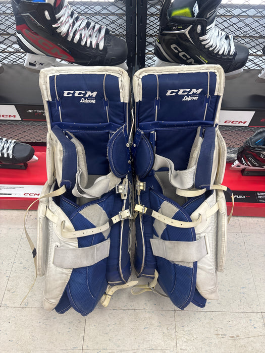 Used CCM E3.9 Goal Leg Pad Intermediate Size 29+1”