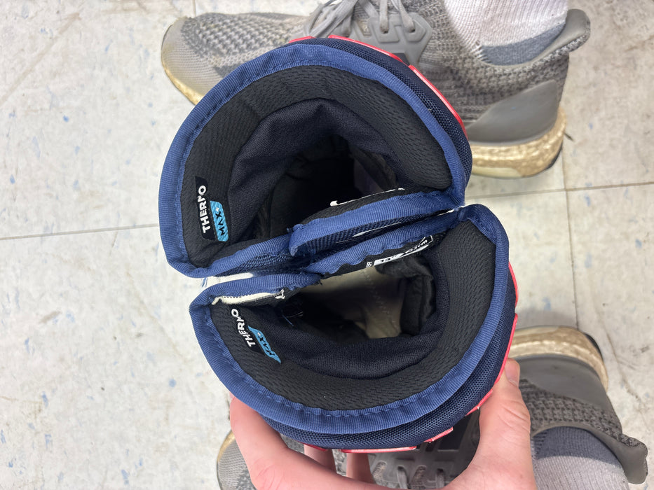 Used Bauer Supreme M5 Pro 13” Gloves