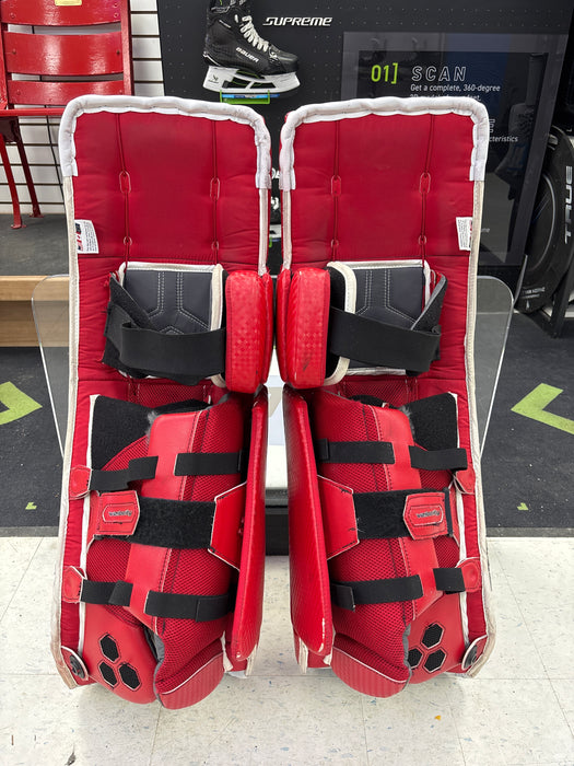 Used Vaughn VE8 Pro Carbon 34+2 Senior Goal Pads