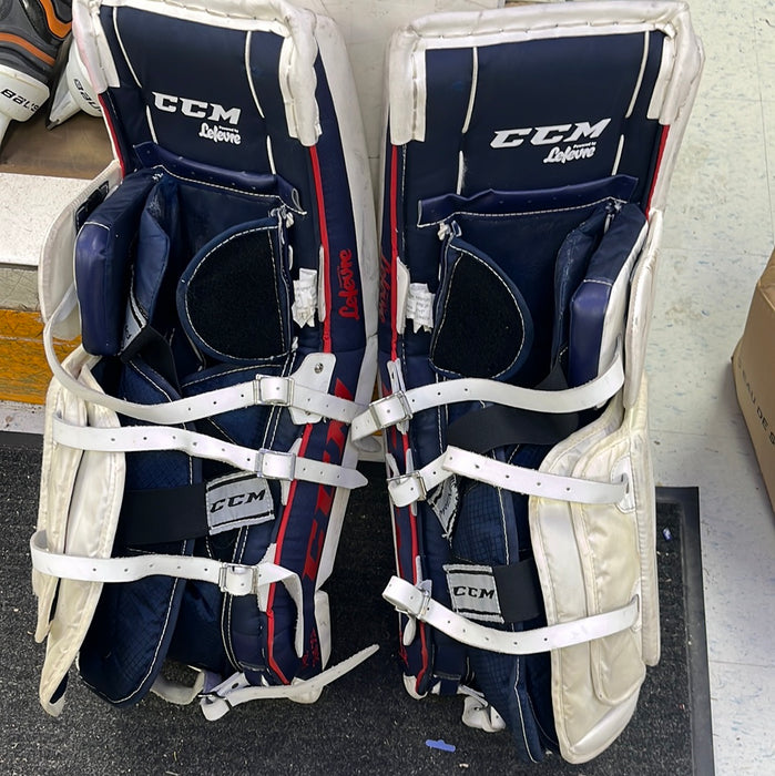 Used CCM Premier R1.5 28+1 Goal Pads